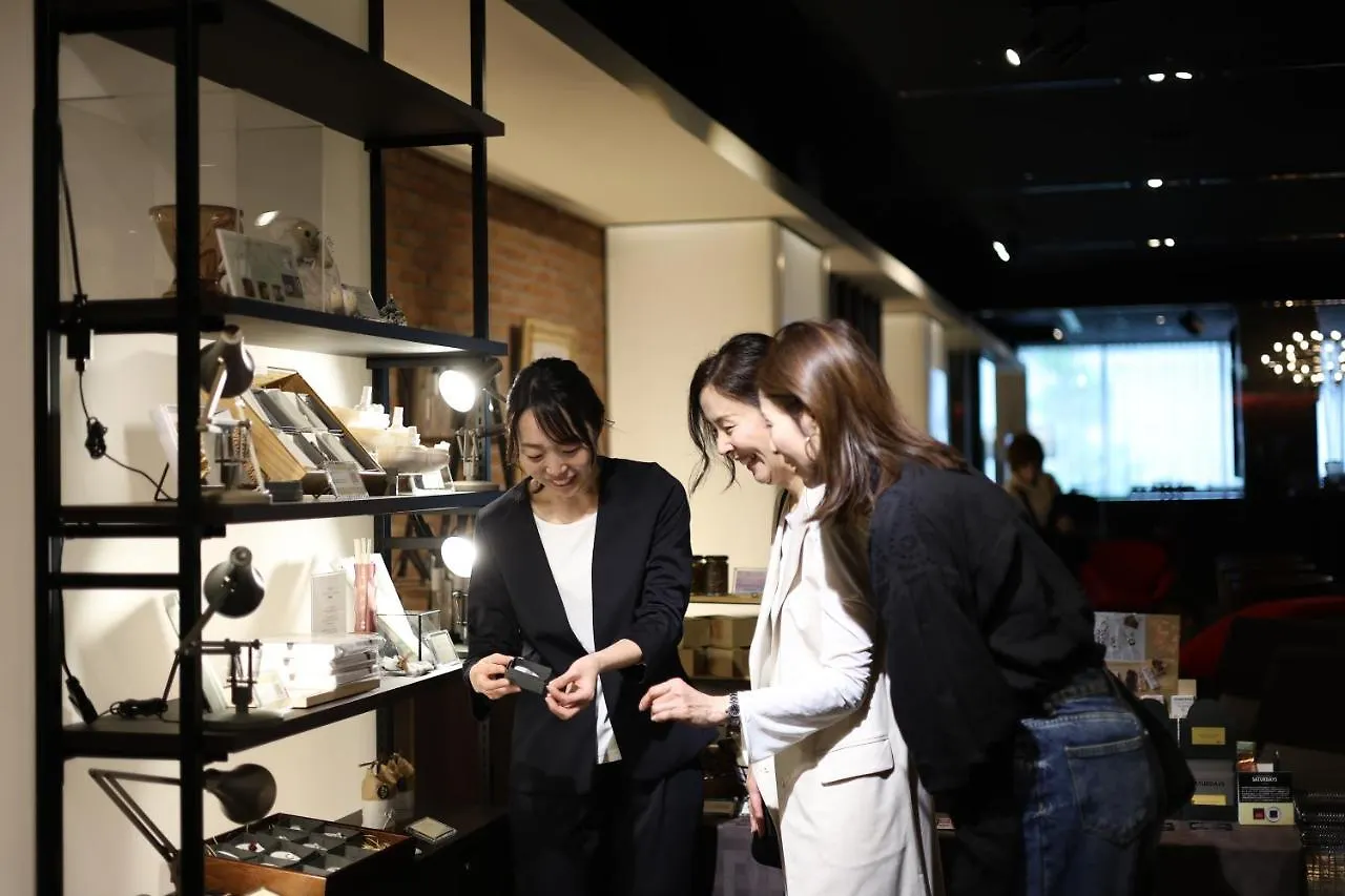 ****  Cross Hotel Sapporo Japan