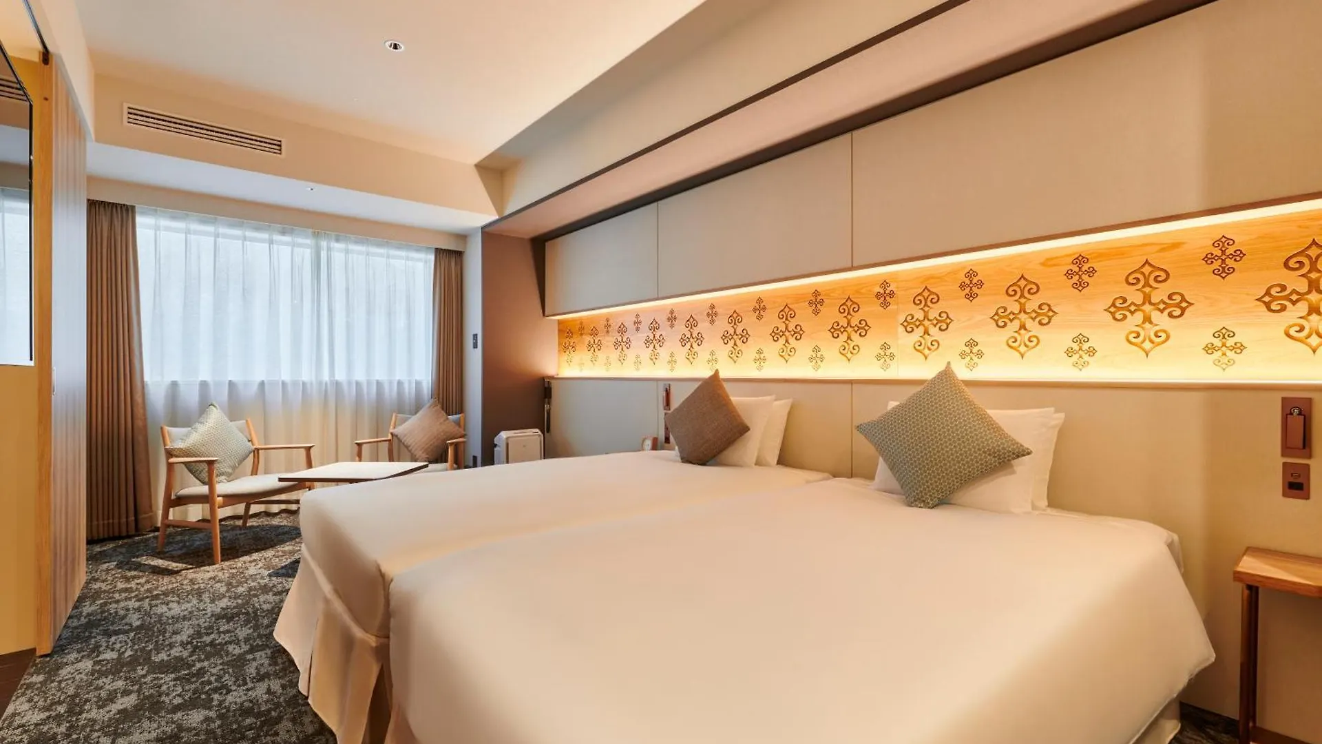 Cross Hotel Sapporo 4*,  Japan