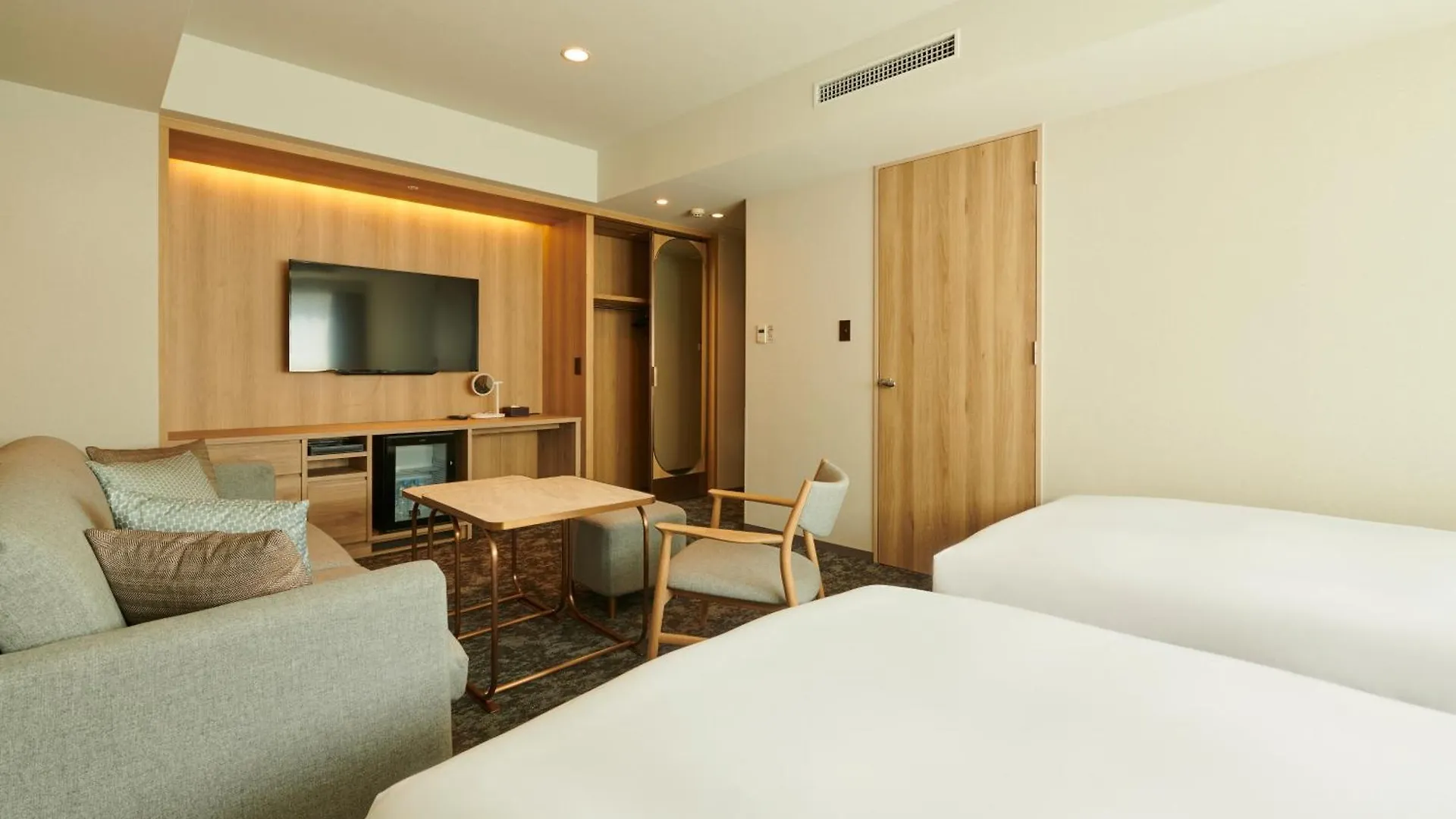 Cross Hotel Sapporo