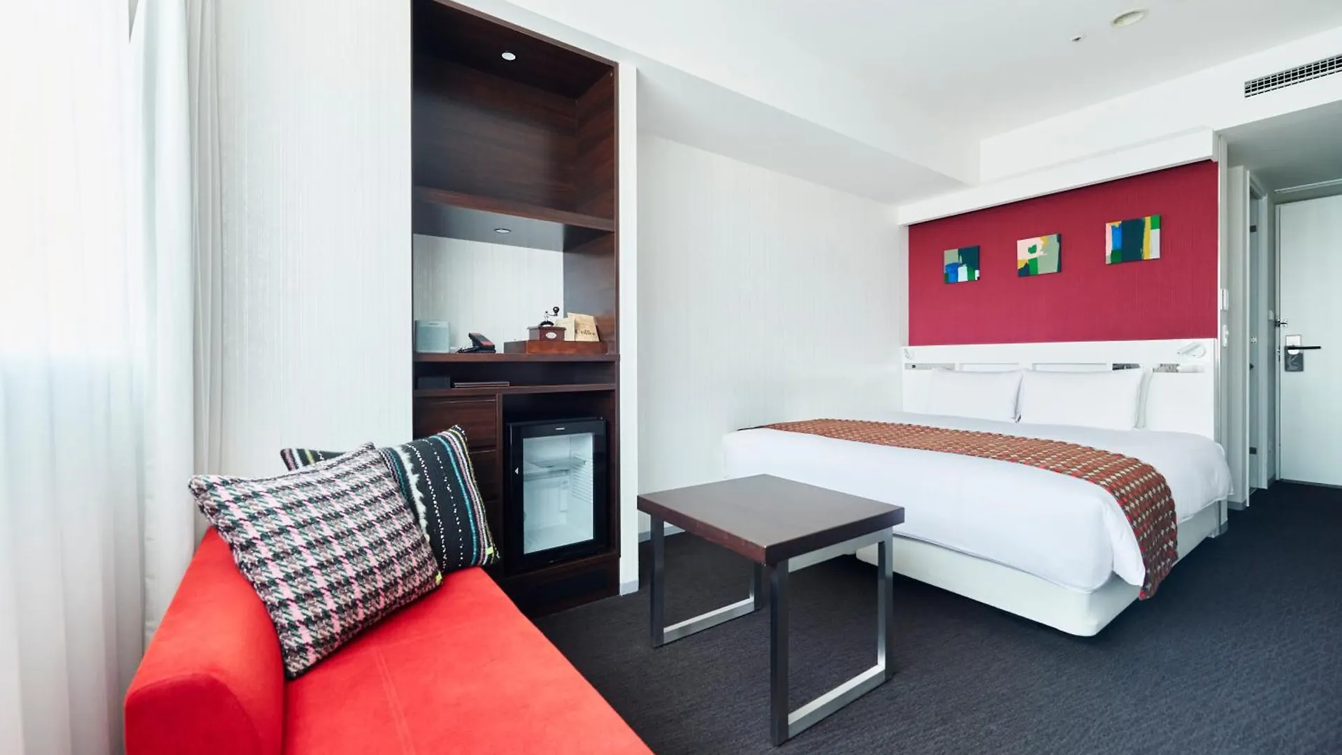 Cross Hotel Sapporo